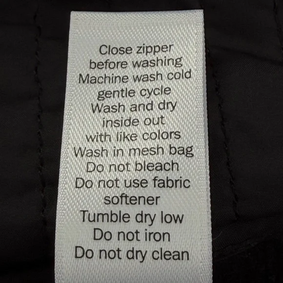 Athleta Black Sprinter Jacket Puffer Size Small - Picture 13 of 13